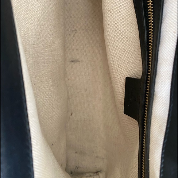 Black Gucci Bamboo Handle Purse - Picture 13 of 15